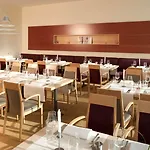 Hotel Essential By Dorint Berlin-adlershof Berlin