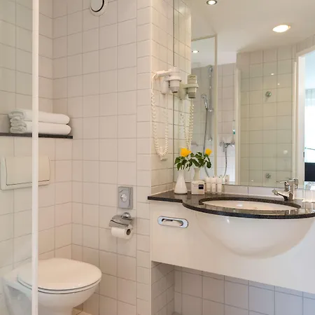 Hotel Essential By Dorint Berlin-adlershof