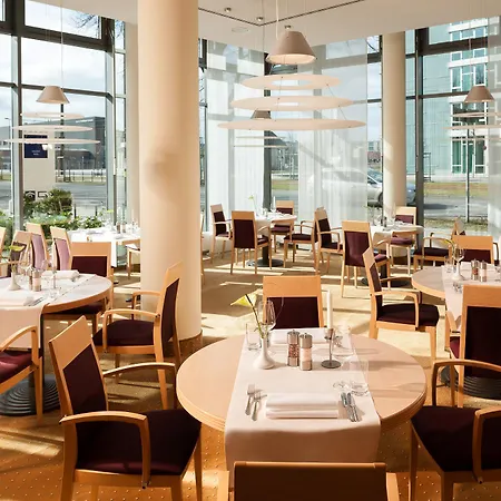 Essential By Dorint Berlin-adlershof Hotel