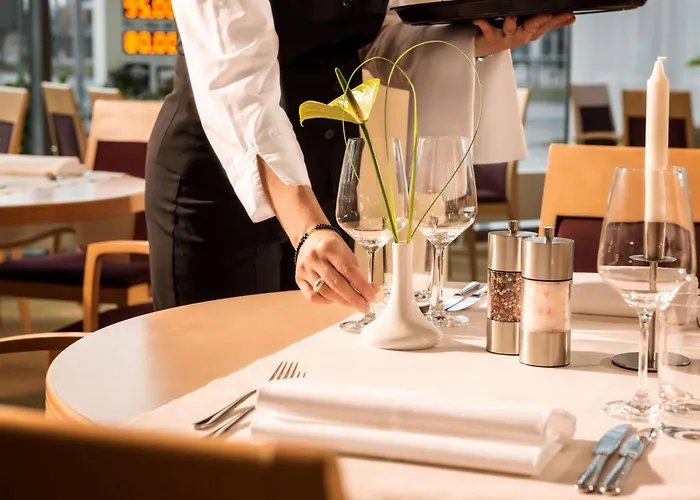 Essential By Dorint Berlin-adlershof Hotell Berlin