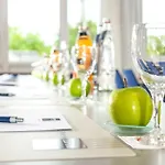Essential By Dorint Berlin-adlershof 호텔 3*