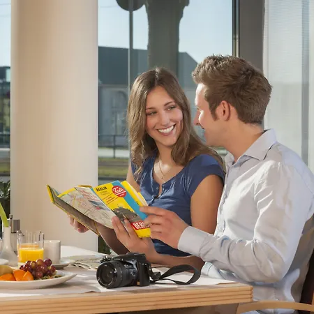 Essential By Dorint Berlin-adlershof