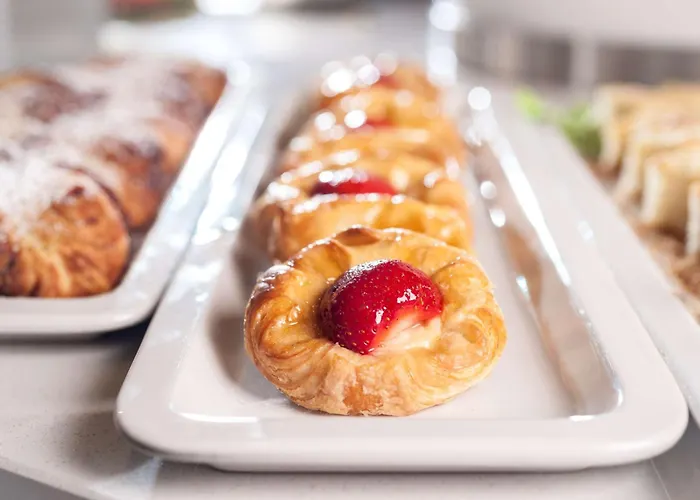 Essential By Dorint Berlin-adlershof Hotell 3*