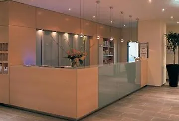 Hotell Essential By Dorint Berlin-adlershof